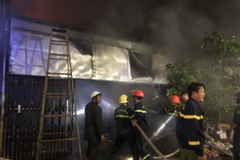 Đak Đoa: Cửa hàng sửa chữa xe máy bốc cháy trong đêm