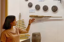 Huyền bí chiêng Mlem