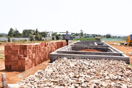 Từng bước khắc phục sai phạm trong việc tách thửa, phân lô bán nền trái quy định