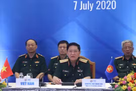 Đại tướng Ngô Xuân Lịch phát biểu tại Hội nghị Quan chức quốc phòng cấp cao ASEAN