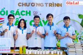 "Đổi sách lấy cây": Hành động nhỏ, ý nghĩa lớn