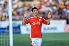 HLV Park tìm tiền đạo cho ĐT Việt Nam: Chỉ hài lòng 2 cầu thủ?