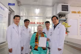 115 ngày chữa trị cho phi công người Anh: Hành trình bản lĩnh và nhân ái