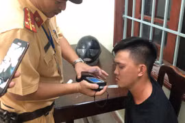 Nam thanh niên nhậu say, vượt chốt 911 gây tai nạn cho cụ ông