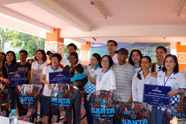 Câu lạc bộ Doanh nhân Sài Gòn: Mang yêu thương đến người dân vùng khó