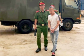 Lãnh án 10 năm tù vì hiếp dâm người dưới 16 tuổi