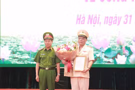 Công bố quyết định bổ nhiệm tân Giám đốc Công an thành phố Hà Nội