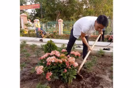 Trụ sở xã xanh-sạch-đẹp: Tại sao không?