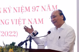 Chủ tịch nước: Báo chí giúp ngăn chặn tham nhũng, tiêu cực từ sớm