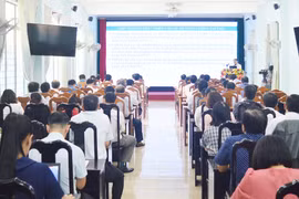 Hội nghị Báo cáo viên khối các Cơ quan và Doanh nghiệp tỉnh Gia Lai quý II-năm 2022