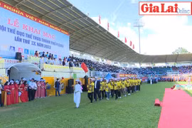 Sôi động lễ khai mạc Đại hội Thể dục thể thao TP. Pleiku