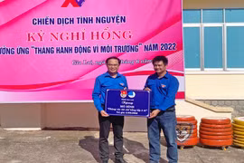 Gia Lai: Ra quân chiến dịch tình nguyện "Kỳ nghỉ hồng"