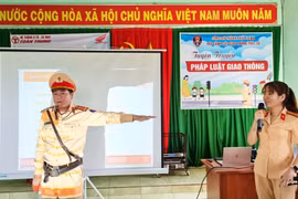 Pleiku tuyên truyền an toàn giao thông đường bộ