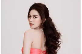 Hoa hậu Đỗ Thị Hà 'biến hóa' với tóc: Xoăn đuôi nhẹ vẫn là 'chân ái'