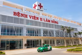 Công ty Việt Á trúng 16 gói thầu cung cấp thiết bị y tế ở Lâm Đồng