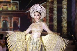 Hoa hậu Thùy Tiên đọ sắc cùng Miss Grand Thailand 2022