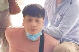 Kẻ sát hại cha ruột khai nhốt và hành hạ nạn nhân 10 ngày liên tục