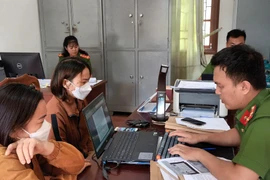 Đắk Nông: Xác minh thông tin trình báo 'vay tiền online 100 triệu đồng, bị lừa 1,7 tỉ đồng'