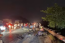 Tai nạn giao thông kinh hoàng trong đêm, 3 người tử vong, 2 người bị thương