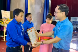 Gia Lai tặng bằng khen 38 tập thể, cá nhân có thành tích xuất sắc trong hoạt động tình nguyện