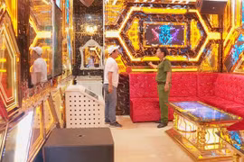 Đồng loạt kiểm tra quán karaoke, bar, vũ trường ở Đắk Lắk