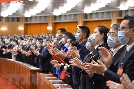 Ông Tập Cận Bình tái cử BCH TW Đảng Cộng sản Trung Quốc khóa XX