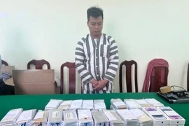 Công an TP.HCM triệt phá đường dây buôn lậu iPhone trị giá hơn 10 tỉ đồng