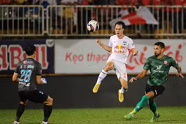 HAGL không vô địch V.League, Văn Toàn - Công Phượng chơi vì điều gì?