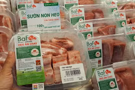 Sau "heo ăn chuối" của bầu Đức, một đại gia chăn nuôi tung... "heo ăn chay"