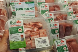 Sau "heo ăn chuối" của bầu Đức, một đại gia chăn nuôi tung... "heo ăn chay"