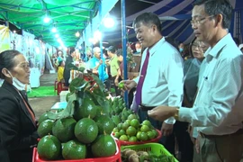 Chư Prông: 30 gian hàng tham gia phiên chợ nông sản an toàn