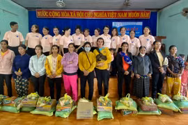 Ra mắt câu lạc bộ "Thiện nguyện" tại huyện Chư Pưh