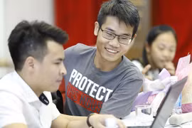 Quà 8/3 của cảnh sát hình sự và chàng trai vàng hóa học