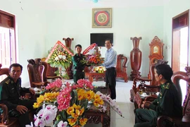 Lãnh đạo Báo Gia Lai thăm, chúc mừng CB, CS Bộ đội Biên phòng