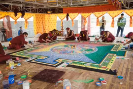 Mandala đá quý lớn nhất Việt Nam được kiến lập tại Tây Thiên