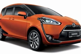 Xe 7 chỗ Toyota Sienta 2018 nâng cấp nhiều tính năng mới