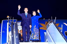 Chủ tịch nước bắt đầu chuyến thăm cấp Nhà nước tới Cộng hòa Ấn Độ