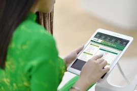 Thông tin về việc Vietcombank tăng phí một số dịch vụ ngân hàng