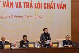 Chủ tịch Quốc hội đánh giá 2 Bộ trưởng trả lời chất vấn thẳng thắn