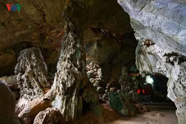 Hang Dơi Mộc Châu - "Tây Thiên đệ nhất động" vùng Tây Bắc