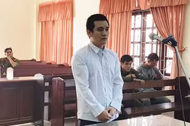 Lãnh 8 năm 6 tháng tù vì mua bán trái phép chất ma túy