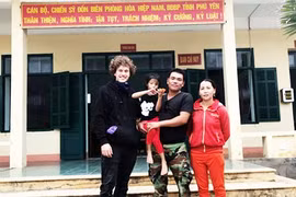 Du khách người Đức cứu cháu bé 7 tuổi đi lạc trên đèo Cả