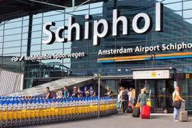 Du lịch miễn phí tại 8 sân bay quốc tế