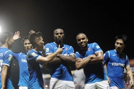 'Đất mỏ' quyết khiến 'phố núi' tay trắng ra về