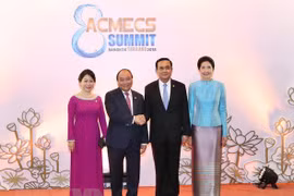 Thủ tướng Nguyễn Xuân Phúc hội đàm với Thủ tướng Thái Lan