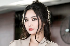 Lê Âu Ngân Anh: 'Tham gia showbiz không phải là thước đo thành công'