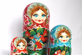 8 món quà lưu niệm nên mua khi đến Nga