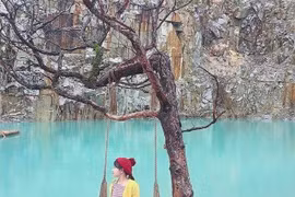 Phát sốt với hồ nước xanh như ngọc được ví "Tuyệt tình cốc" Đà Lạt