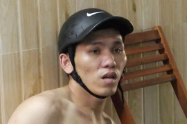 Trinh sát phá cửa khống chế 9X chuyên bán ma túy đá