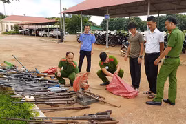 Tiêu hủy vũ khí, vật liệu nổ và công cụ hỗ trợ thu hồi